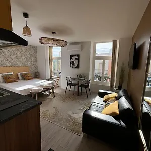 - Le 103 Appartement