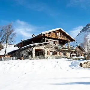 Les Aiguilles Chalet